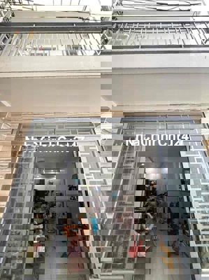 Chính chủ bán nhà 2 tầng mới xây, hẻm xe hơi, khu Aeon, giá chỉ 7 t