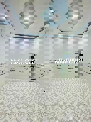 CHÍNH CHỦ GỬI BÁN NHÀ HƠN 2 TY DT 62m2 TẠI P DĨ AN ĐÔNG HOÀ