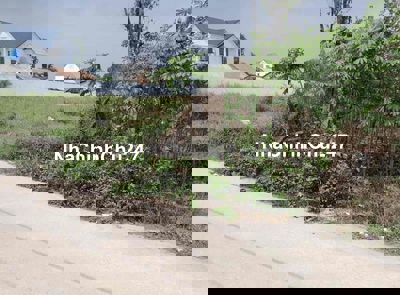 BÁN GẤP LÔ ĐẤT GẦN KHU CÔNG NGHIỆP