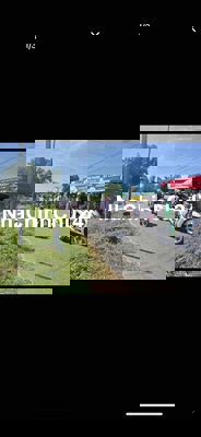 Mặt tiền đường nhựa Nông Trường