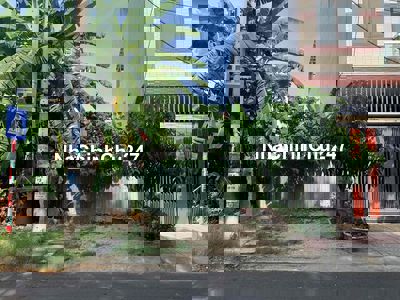 Chính chủ gửi bán mặt tiền Hoà Phú 10 sát góc Hoà Phú 16 thông ra Tô H