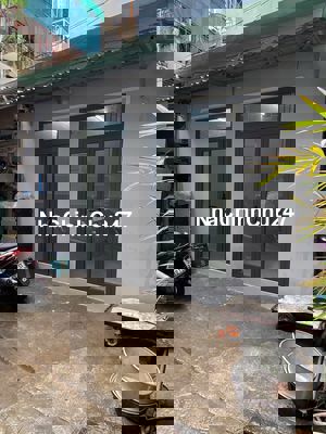 Chính chủ cần bán nhà CMT8 quận 3