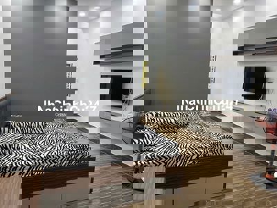 👍HOT !!! NHÀ CĂN GÓC 2 MT, ĐƯỜNG 8M,GẦN TRƯỜNG CHINH, 4.5x20 , 7.X TỶ.