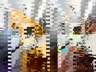 CHÍNH CHỦ BÁN NHÀ CHUNG CƯ THANG MÁY, HOÀNG CẦU, MAI ANH TUẤN, 60M