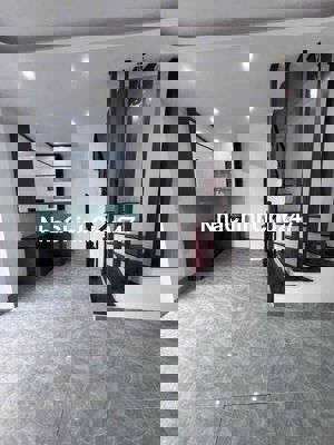 nhà di trạch, không quy hoạch 4,3 tỷ. 1 nhà ra đường ô tô