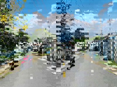 CHÍNH CHỦ CẦN BÁN GẤP MIẾNG ĐẤT 340M2/400TRIỆU SỔ RIÊNG MT ĐƯỜNG NHỰA