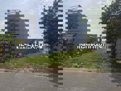 CẦN TIỀN CHÍNH CHỦ BÁN NHANH ĐẤT MT NGUYỄN VĂN MƯỜI,P3,TP.CAO LÃNH,ĐT