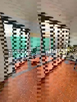 Chủ cần bán gấp nhà trả nợ