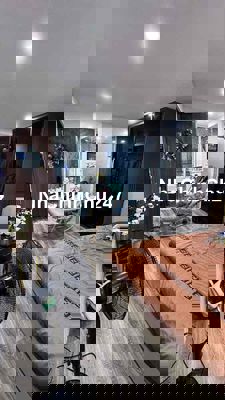 nhà chính chủ mới đẹp kiệt 6m ô tô thông gần chợ chiều tôn đản