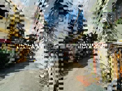 Chính chủ bán nhà 2 tầng Bùi Đình Túy Bình Thạnh 28m2 gần MT_ 3.3 tỉTL