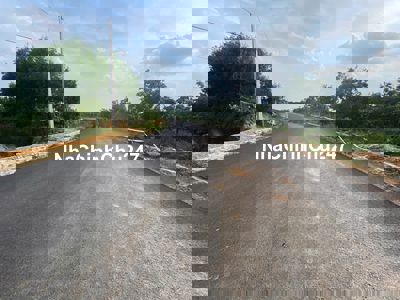 BÁN 2085M2 CÓ 40M MẶT TIỀN NHỰA RỘNG 8M,CACH QLO 20 KHOẢNG 2KM,GIÁ RE.