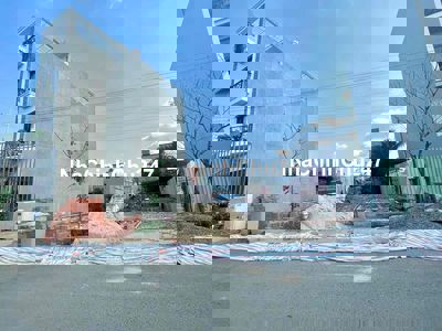 Đất khu đồng bộ đối diện công viên sát Ngã Tư Ga q12