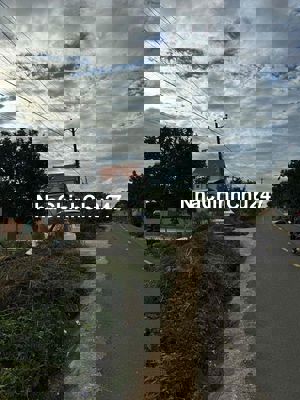 Cần bán đất mặt tiền ngang khủng tại đường Đông Thanh