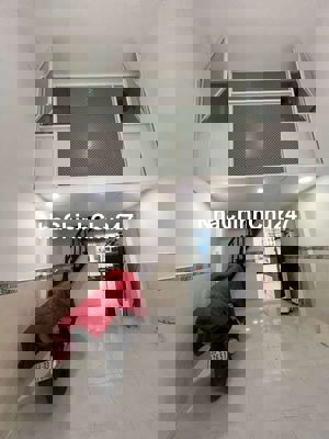 Chủ bán gấp nhà hẻm xe hơi Thoại Ngọc Hầu