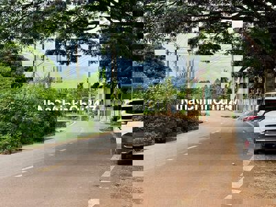 Bán lô đất 2 mặt tiền đường nhựa sẵn thổ cư giá chỉ 1,58 tỷ