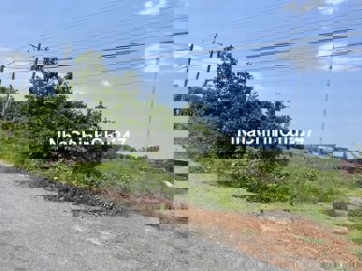 Bán 6.7 sào đất mặt tiền Lý Nam Đế - TX LaGi giá ngộp 972K/m2