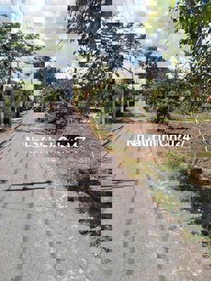 Bán rẻ đất thổ cư 2300m2 có 600m2 thổ cư xã Hưng Long