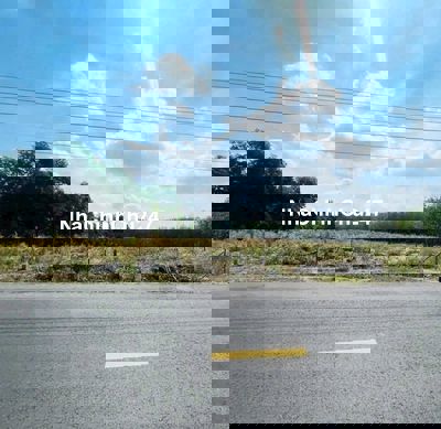 Bán gấp đất mặt tiền DH722  569m2 có 100tc nở hậu giá cực rẻ 8xxtr