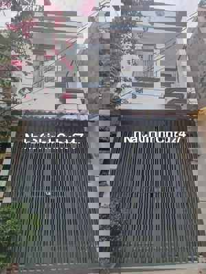 Chủ gửi bán - SỔ HỒNG riêng - DT 140m2 - DCK ,Hóc Môn - 2 tỷ 400