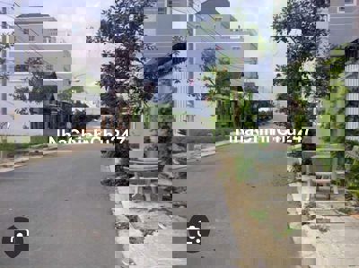 BÁN ĐẤT MẶT TIỀN ĐƯỜNG NHỰA GẦN  CẦU CẦN GIUỘC