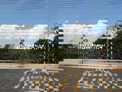 Mặt tiền 80m thuận tiện phân lô biệt thự có lời Long Phước, Bà Rịa