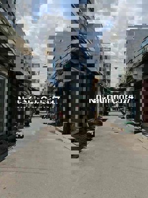 Chủ Gấp Bán- 3Tầng- 56m2- Hẻm 7m Thông- Gần Aeon Tân Phú- Nhỉnh 4Tỷ.