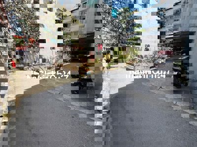 Đất Ngô Xuân Quảng, sát ĐH Nông Nghiệp, ngõ thông - ô tô vào, DT 83m2