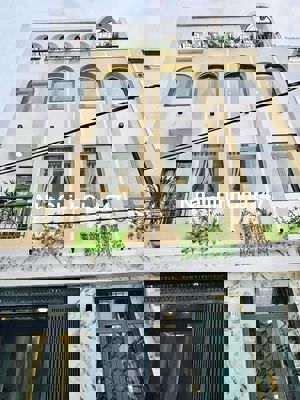 chính chủ bán nhà 100/28 Trần Hưng Đạo, 6x8 5 tầng, thu nhập 70tr/th