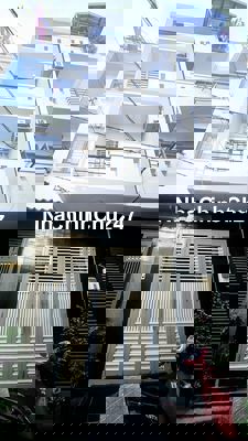 Mua bán nhà quận 4, chú ý nhà đường số xe hơi, 4 tầng hoàn công !