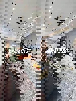 Chủ ngộp NH, cần bán gấp nhà TDM, BD GIÁ chỉ 2ty250