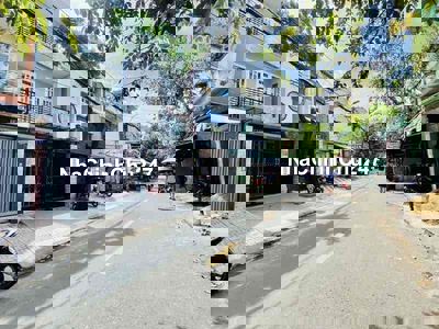 Bán nhà MTKD S11 , Dt 4x25 1 trệt 2 lầu giá bán 11ty Tl chính chủ