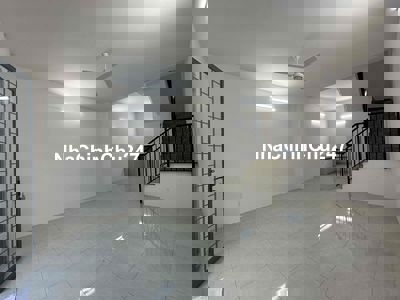 NHÀ MỚI NGUYÊN CĂN 1 TRỆT 1 LẦU KHU TÂY SÔNG HẬU