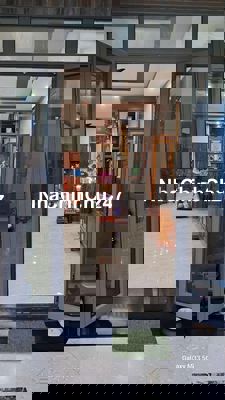 Chủ ngộp bank cần bán nhà  5 tỷ, 126m2,Dĩ An, Bình Dương