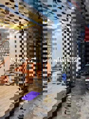 Cực hiếm! Văn Hương, ngõ nông, gần phố, gần ô tô, gần trường chợ..