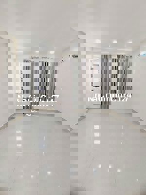 Nhà mới 3 tầng HXH Phạm Hùng P4 Q8