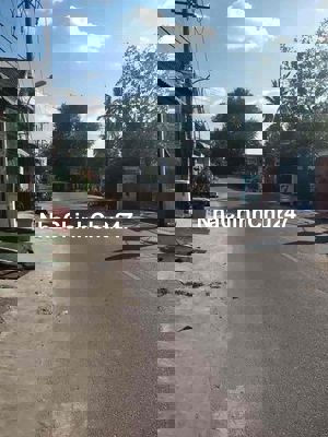 Nhà mặt tiền KD đường 390, khu công nghiệp Tây Bắc Củ Chi