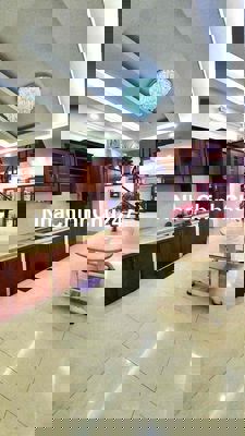 NHÀ VIP TĂNG A 🔥 4 TẦNG BỀ THẾ - 5 PHÒNG NGỦ - NGAY 182 LÃ XUÂN OAI