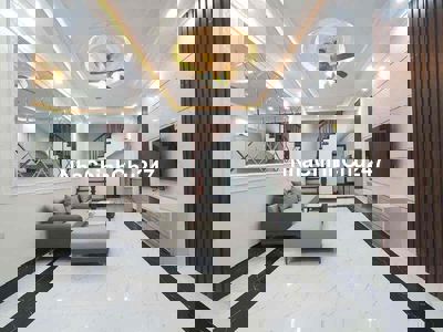 Bán nhà Định Công Thượng 6,2 tỷ, 32m2*5T Nhà đẹp, Ngõ nông, Gần phố