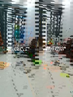 Bán nhà hẻm xe hơi , sát Bình Thạnh, khu đô thị Vạn phúc