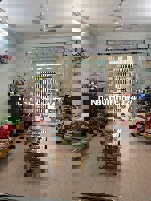 Chủ Nhà Vê Quê Hương Dưỡng Già Cần Bán Nhà Tâm Huyết Của Gia Đình