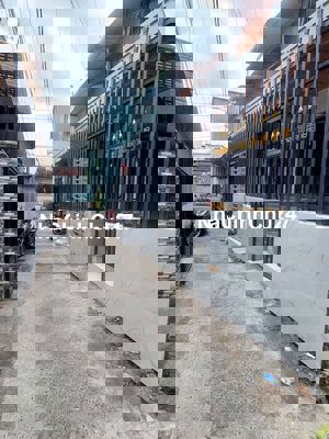 Nhà mới đẹp,số nhà quận