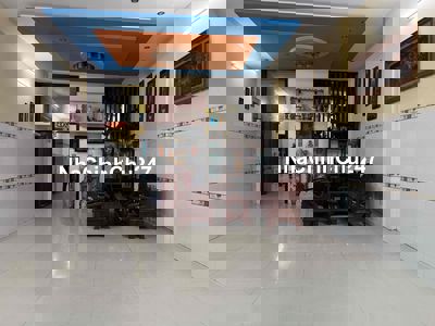 Nhà khu Tên Lửa 6x25,3.5 tấm,4 phòng nhà đẹp có máy lạnh