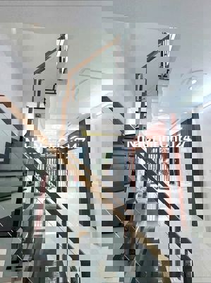 NHÀ GIẢM GIÁ CHỈ VỚI 4.15 TỶ-HẺM XE HƠI-VỊ TRÍ ĐẸP