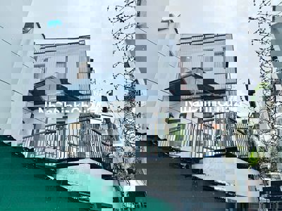 CHỦ CẦN BÁN GẤP NHÀ GẦN SÂN BAY NGANG 6M ĐÚC 2LẦU 3PN FULL NỘI THẤT