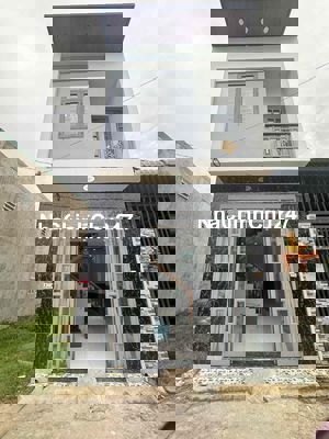 Nhà 4x10 mới sửa cần bán cho anh chị nào ở chính chủ