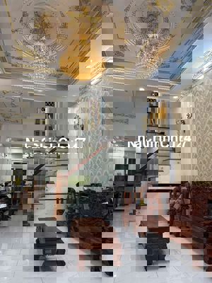 NHÀ PHỐ MỚI ĐẸP CÓ NỘI THẤT GẦN UBND HIỆP BÌNH PHƯỚC