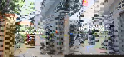 SIÊU PHẨM NHÀ 3 TẦNG - BÌNH TRƯNG TÂY - QUẬN 2 - HẺM XE HƠI