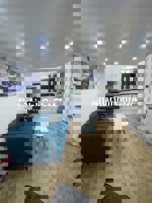 Nhà đẹp sẵn ở- chủ tự xây tâm huyết- nội thất đầy đủ -vị trú đẹp