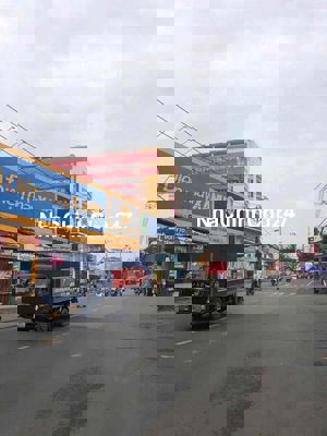 Mặt Tiền Nhà C4 , 200m Ngang 8 Hệ Số Xây Dựng Cao Giá Đầu Tư 21 tỷ tl