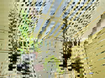 Nhà mặt tiên khu Tên Lửa 5 phòng ngủ